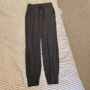 Lululemon joggers